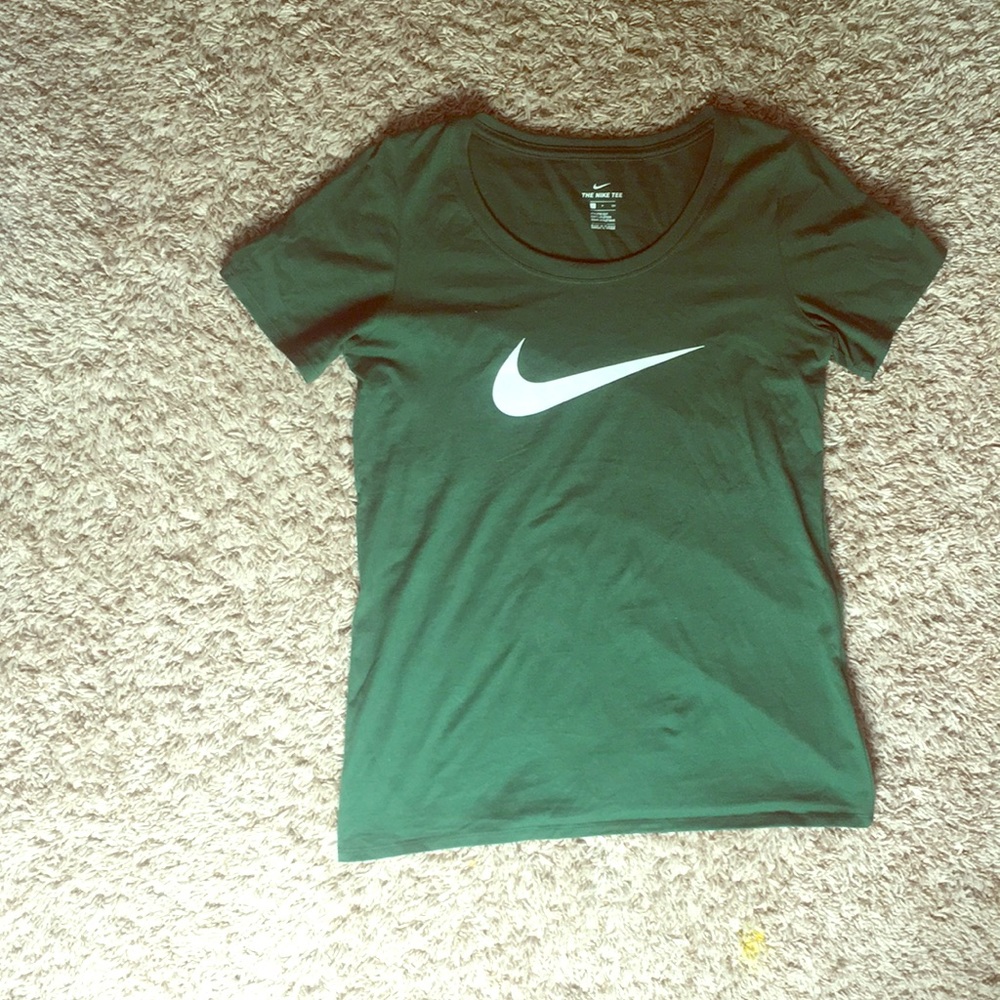 Green Nike T-shirt